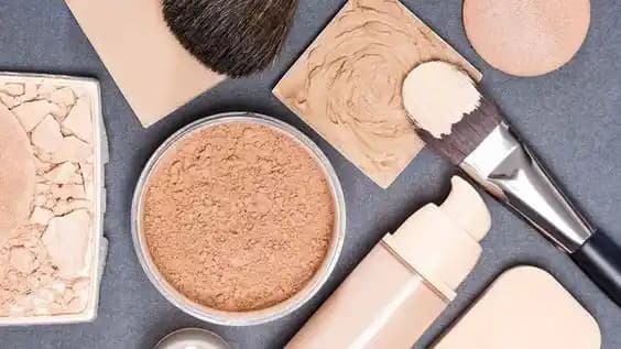 Makyaj Ürünlerinde Son Kullanma Tarihleri ve Kullanım Pratikleri Hakkında Kapsamlı Bilgi