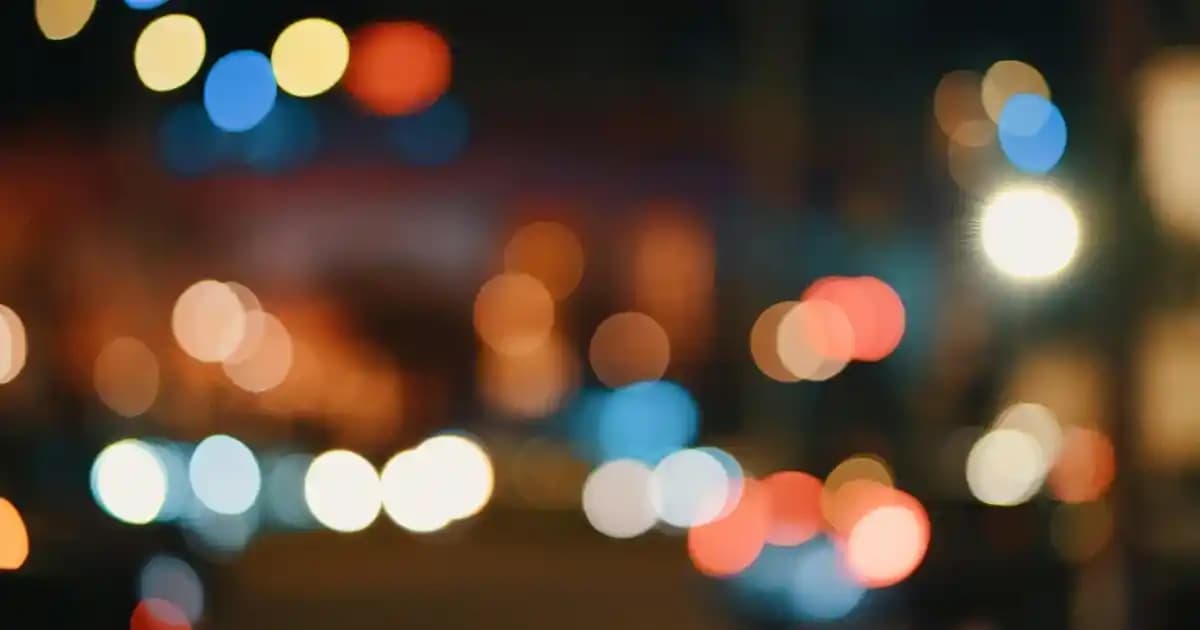 Moschino Parfüm Koleksiyonu: Moda ve Kokunun Yenilikçi Buluşması