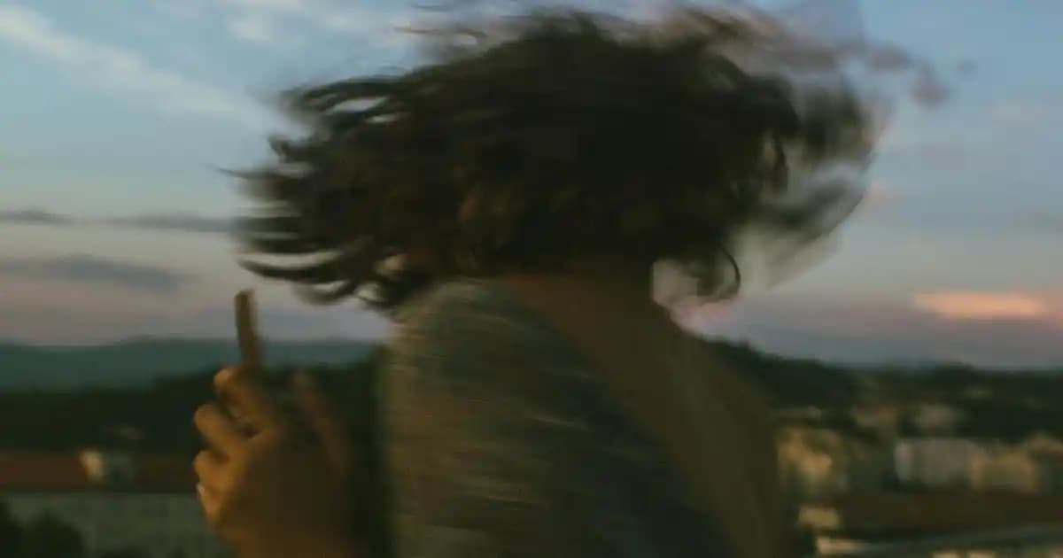 Soyulan El Maskeleri: Cilt Bakımında Etkili ve Pratik Çözüm Seçenekleri