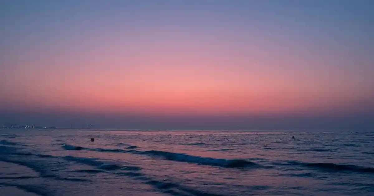 Stanley Termoslar: Dayanıklı ve Şık Tasarımlarla Uzun Süre Sıcak veya Soğuk İçerik Tutar
