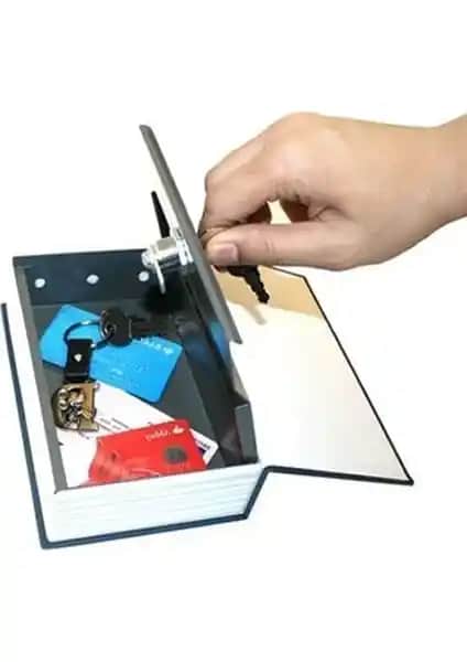 Pratikoba Kitap Görünümlü Gizli Kasa: Güvenli ve Estetik Saklama Çözümü