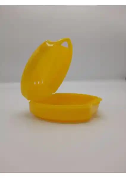 Diş Protezi Saklama Çözümleri: Barış Dental ve Polywax Ürünlerinin Karşılaştırması