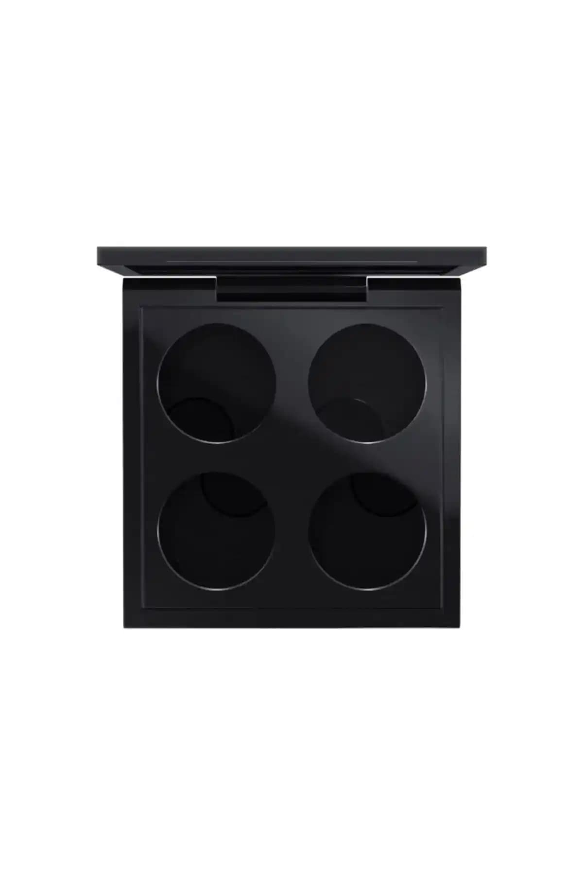 Mac 4'lü Boş Far Paleti: Taşınabilir ve Mıknatıslı Tasarımıyla Makyajda Yenilik