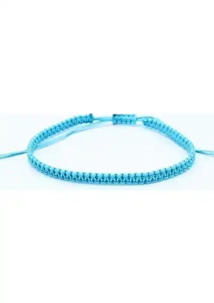 Makrome Renkli Bileklik ve İtalyan Zinciri Çelik Bileklik Karşılaştırması