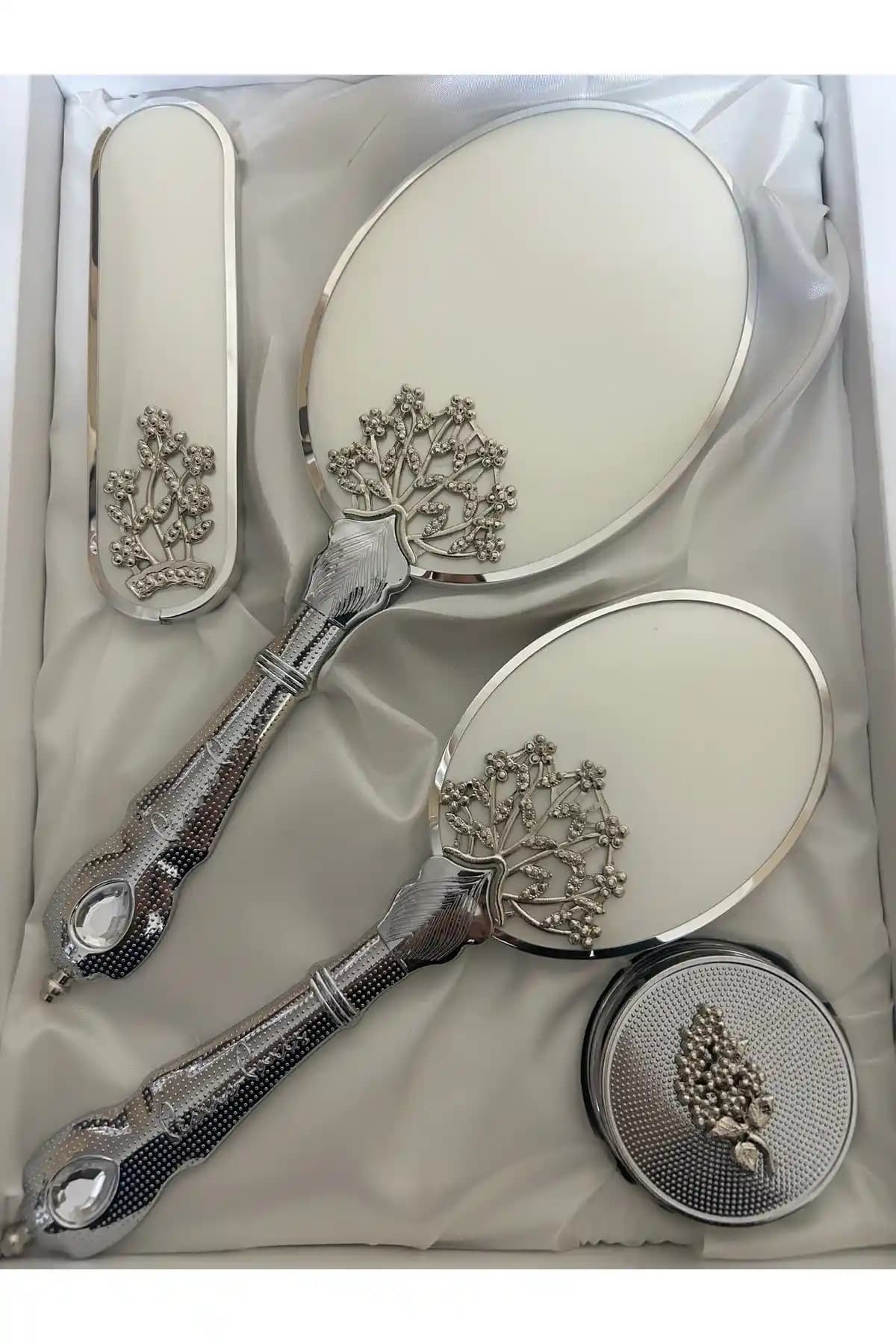 Çeyiz ve Hediyelik Söz Nişan Gelin Ayna Tarak Setleri Karşılaştırması