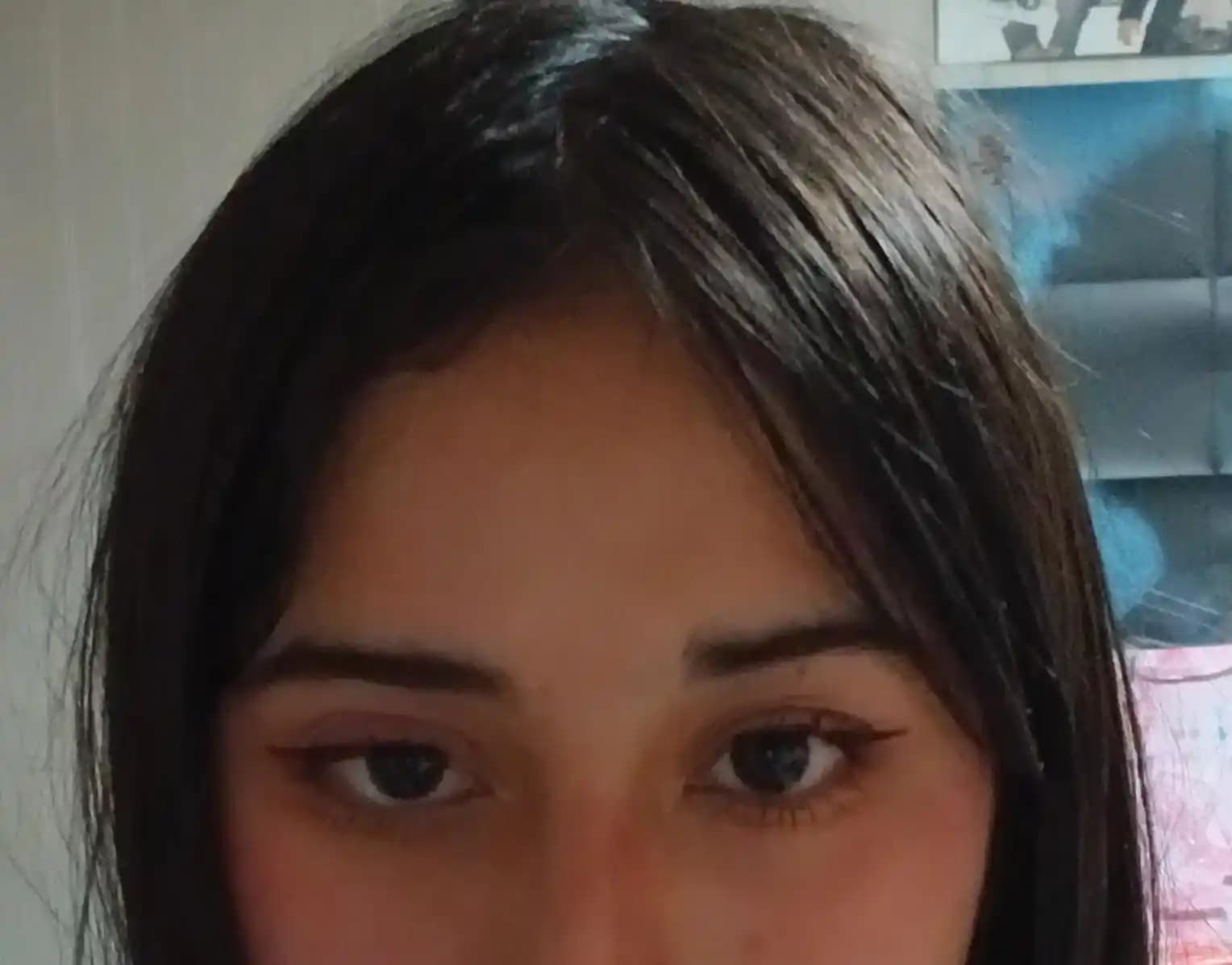 Göz Asimetrisi Nedir ve Makyajla Dengeleme Yöntemleri Nelerdir?