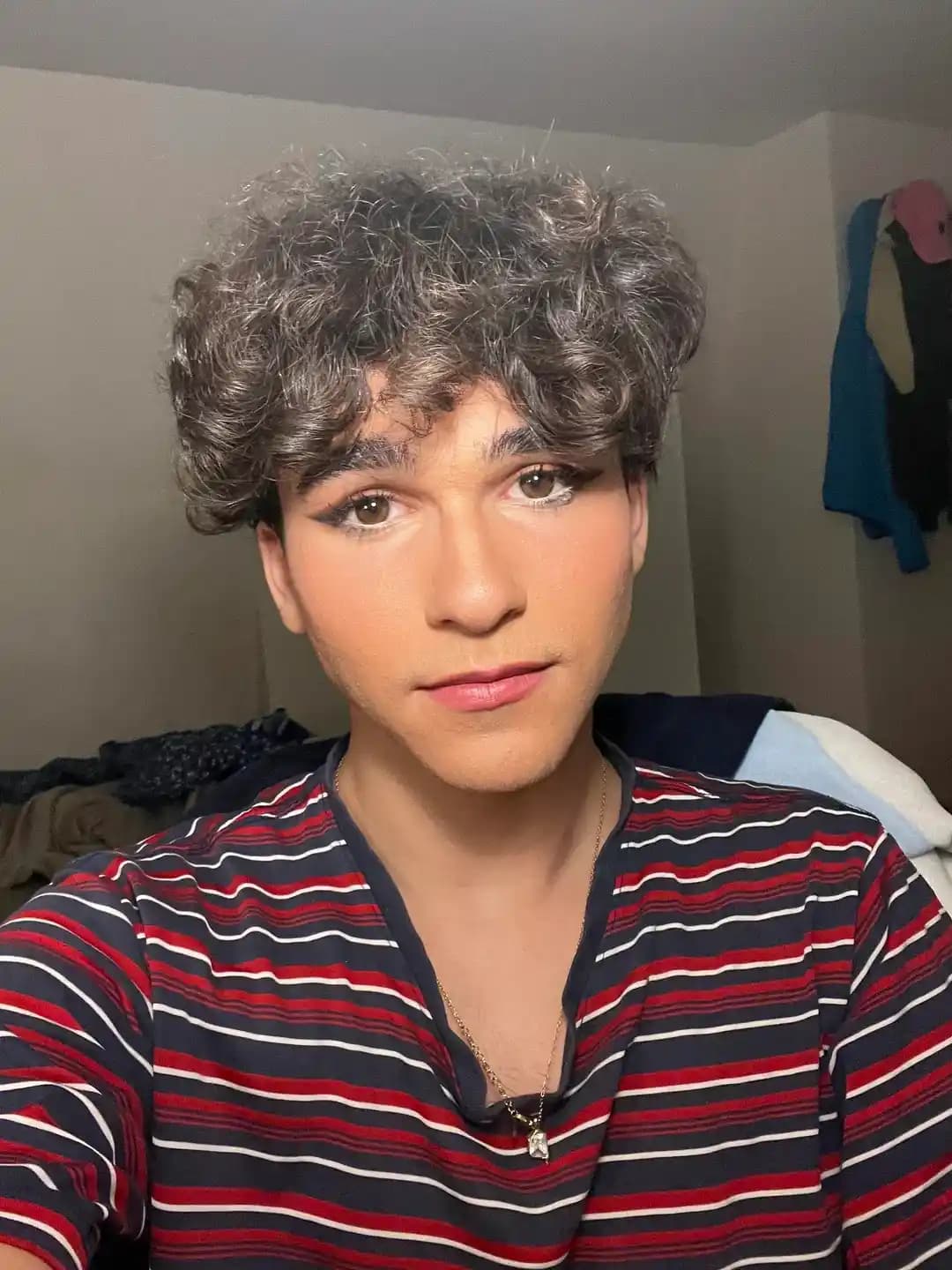 Makyajda İlerleme ve Yaratıcılığı Artırmak İçin Etkili Yöntemler ve Teknikler