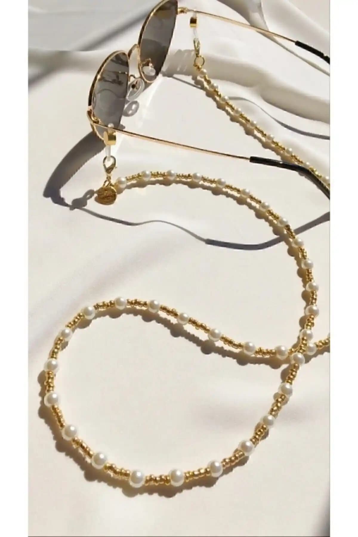 Gözlük Askı İpi Karşılaştırması: Şık ve Kullanışlı Modellerin Detayları