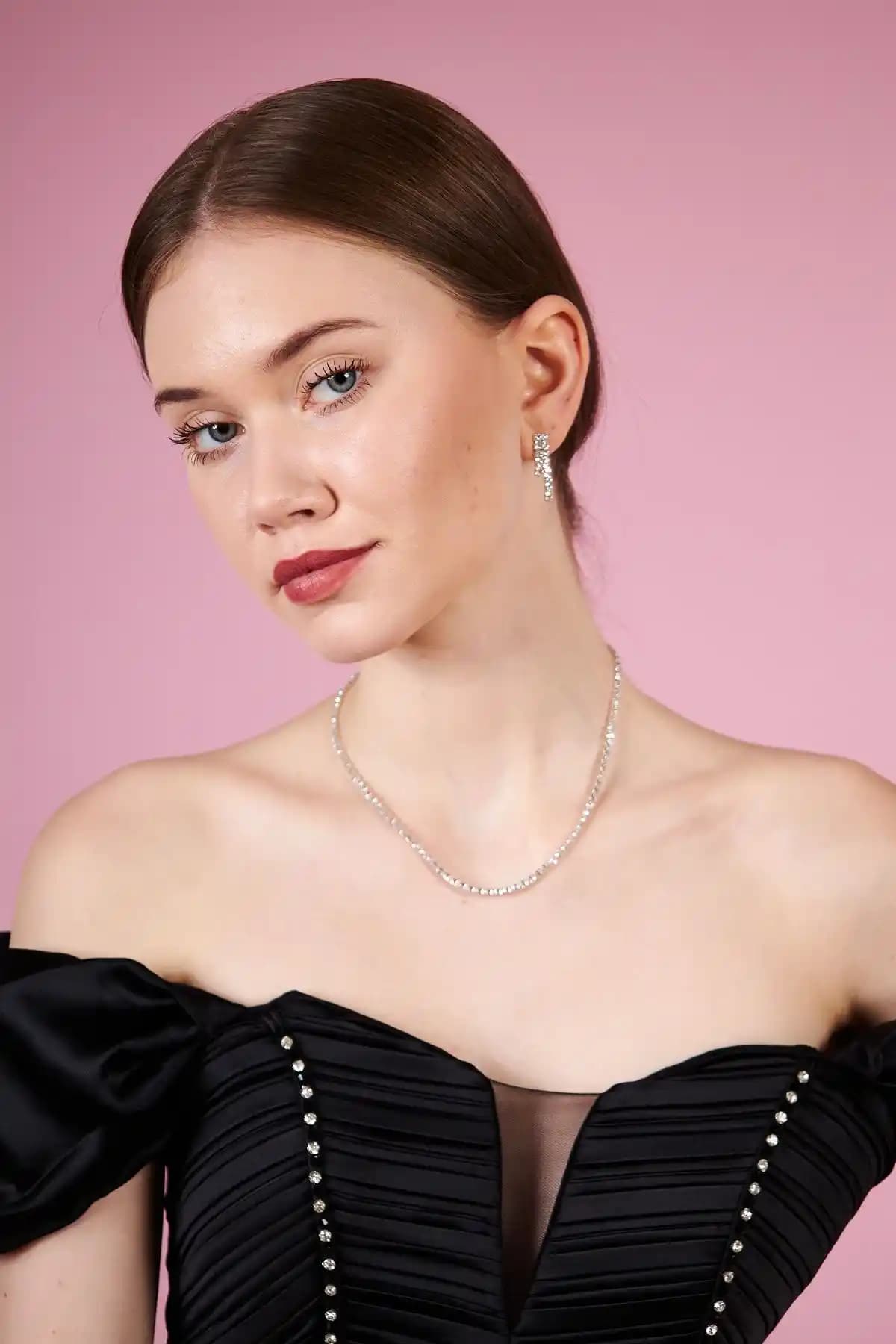 İrva Collection ve Ressia Kolye Modelleri Karşılaştırması