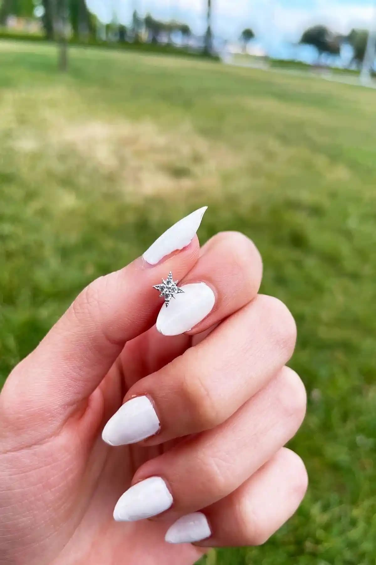 LUAR Kutup Yıldızı Figürlü Tragus ve Helix Piercingleri Özellikleri ve Kullanıcı Yorumları