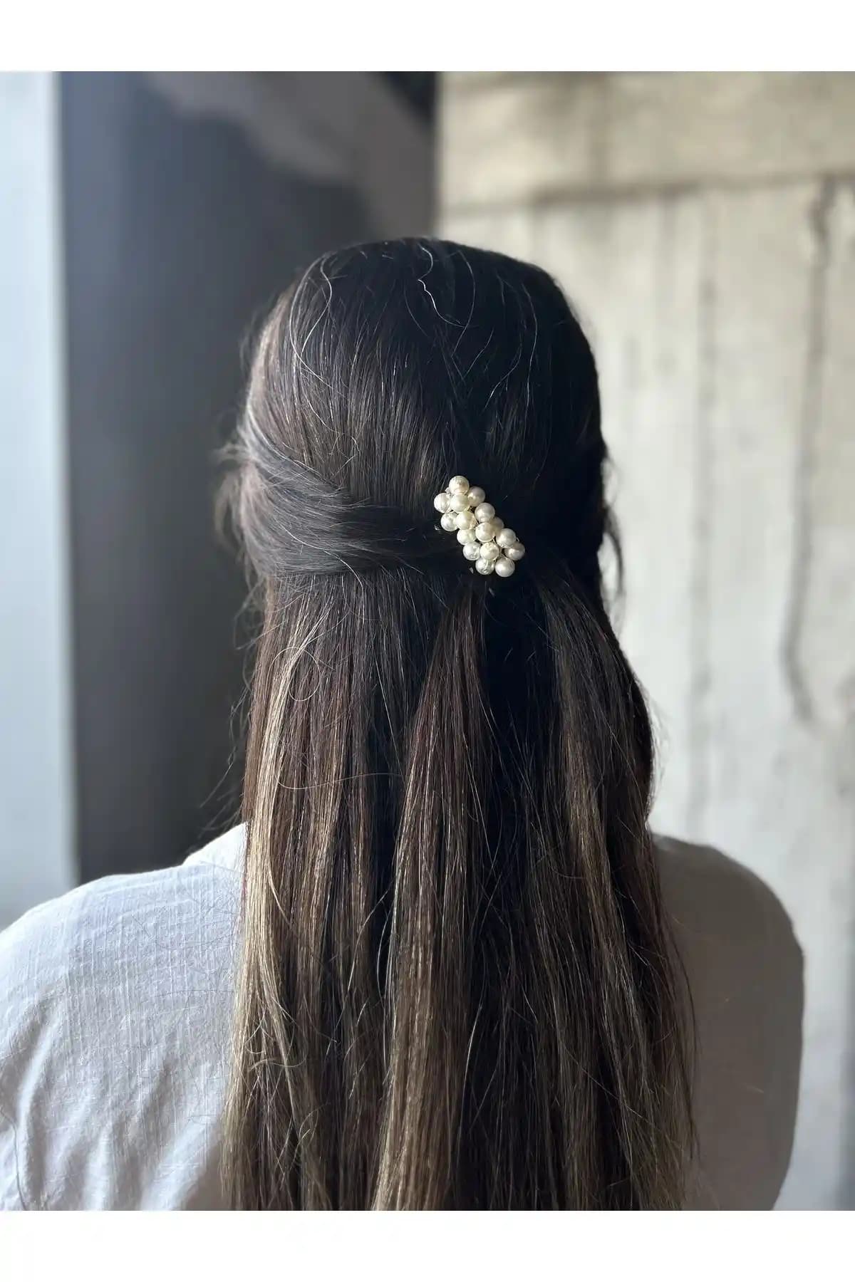 Pearly Handmade İnci Mini Tarak Toka: Zarif ve Pratik Saç Aksesuarı Ürün Tanıtımı