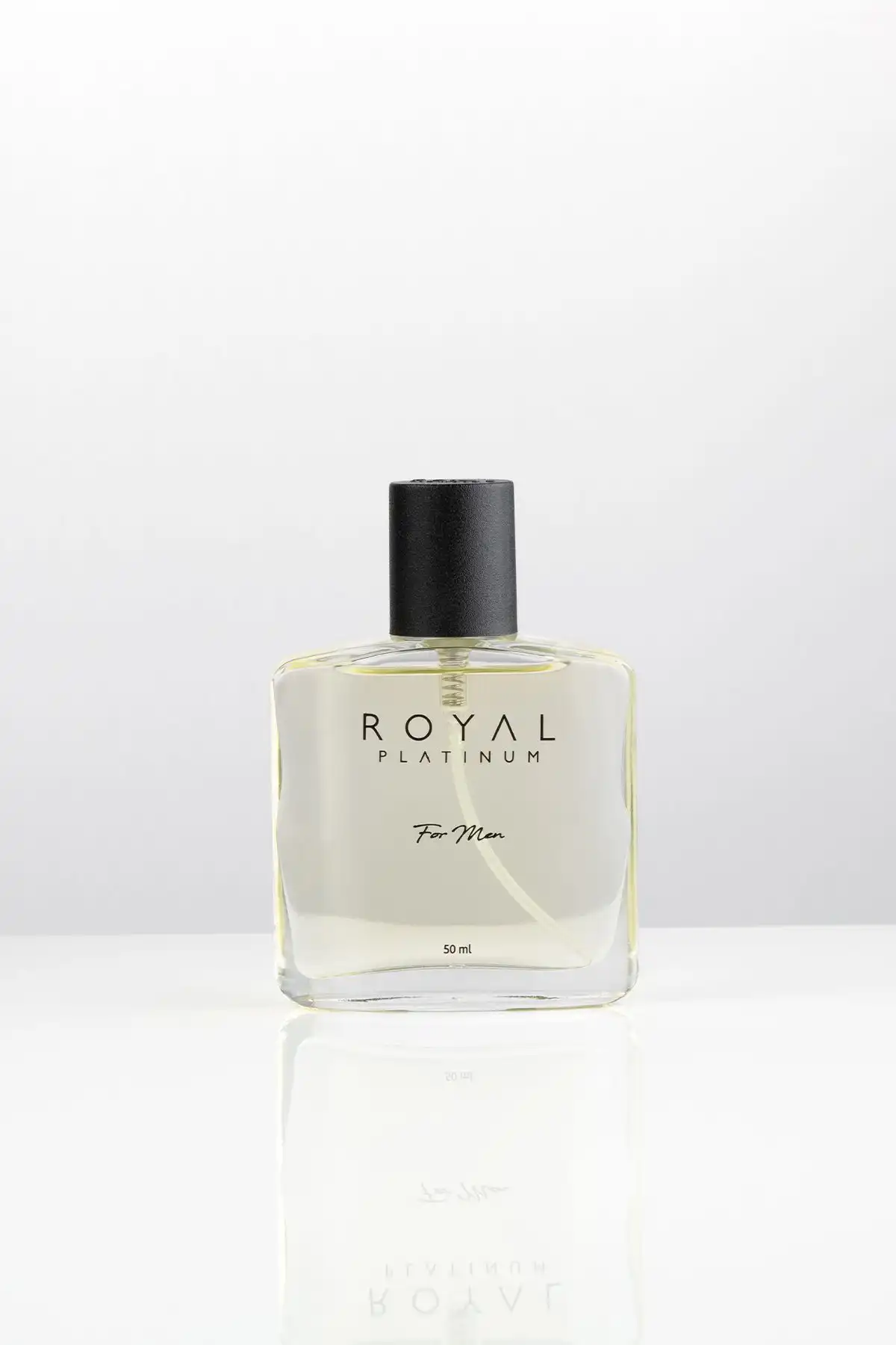 Royal Platinum M600 EDP Erkek Parfümü: Kalıcılığıyla Göz Dolduran İnceleme