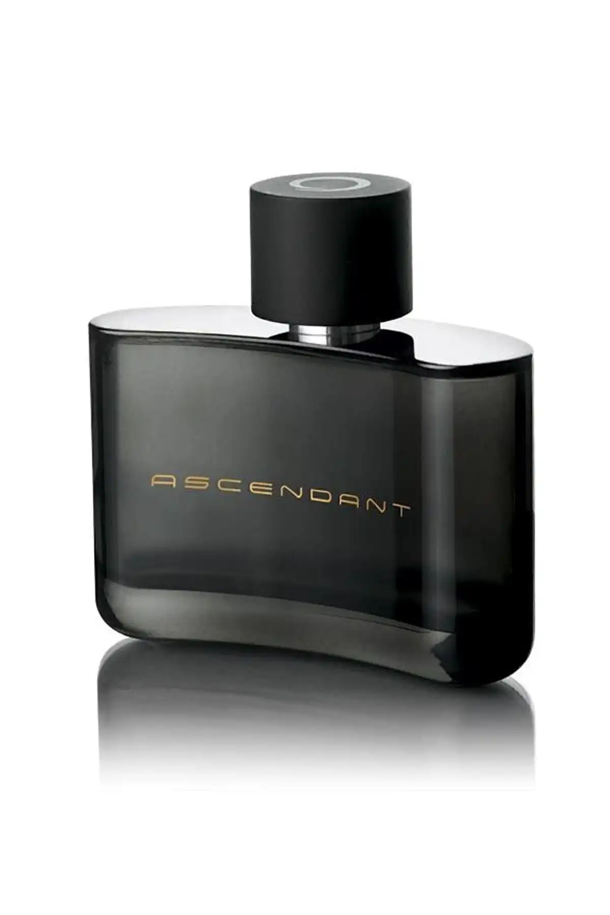 Oriflame Ascendant ve Oriflame Giordani Gold Man: İki Popüler Parfümün Karşılaştırması